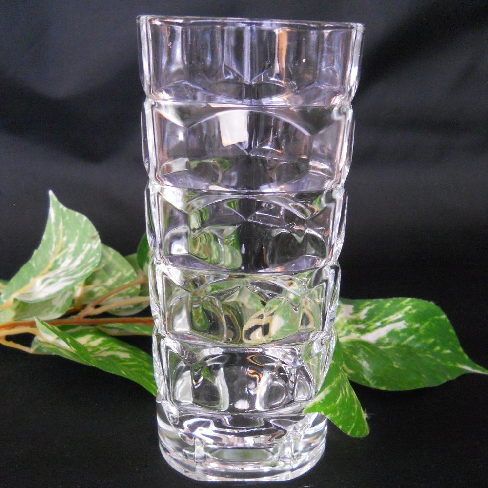 Lady Victoria Fine Crystal Stemware Vase, Made in France, 6 3/4" Tall